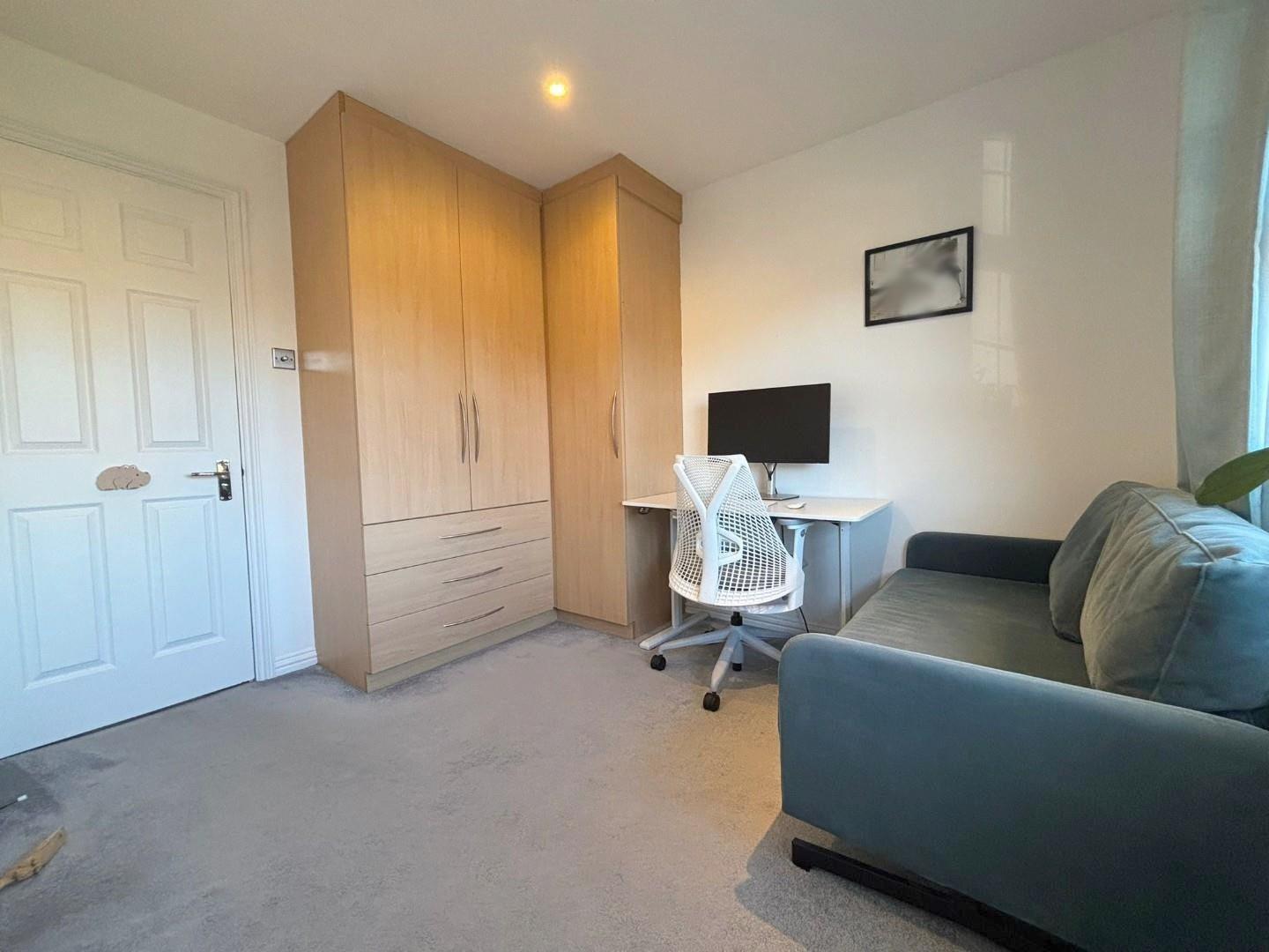 Bampton Drive, Mill Hill, NW7, London